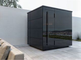 Gold Sauna Mirror Black die Spiegelsauna mit der hochwertigen Oberfläche