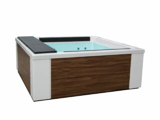 Whirlpool Aquavia Quantum mit Holz Kunststoffverkleidung
